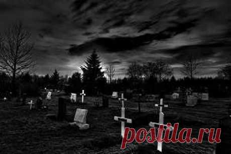 Безопасно ли вечернее посещение кладбища/ | Познавательный сайт ,,1000 мелочей&quot;