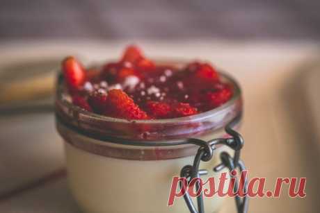 Erdbeeren Sous Vide auf Vanillepudding – Allpax Food Stories