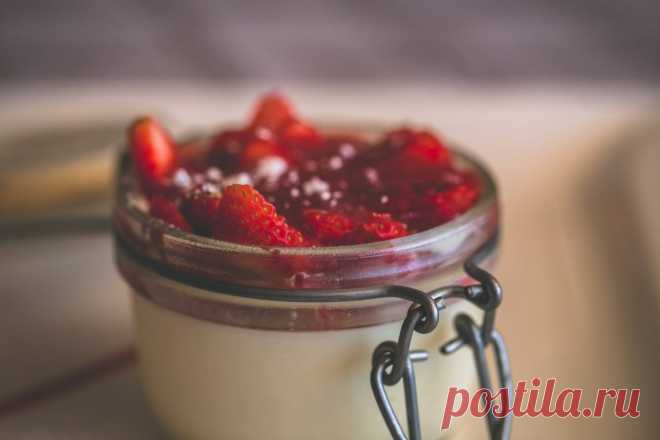 Erdbeeren Sous Vide auf Vanillepudding – Allpax Food Stories