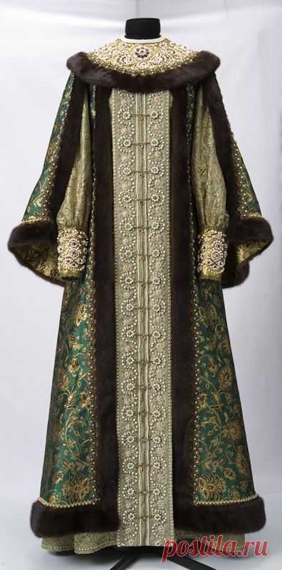 (18) Russian gown | Nasha Rusha