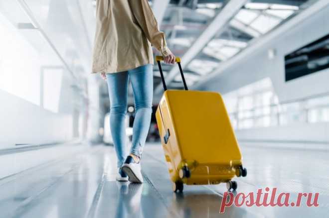 Кто вредитель? Эксперты раскрыли, почему в России долго выдают Шенген в ЕС. В консульствах европейских стран в России очереди за визами.