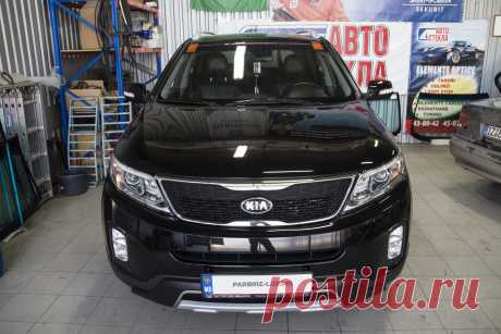 Лобовое стекло Kia Sorento в Кишиневе. Замена, продажа и ремонт.