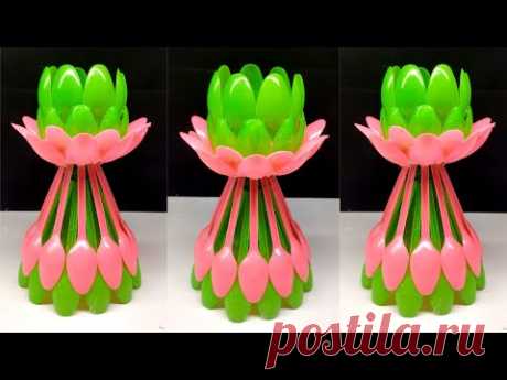 Vas bunga cantik dari sendok plastik || Ide vas bunga || Flower Vase from Plastic Spoon Craft ideas