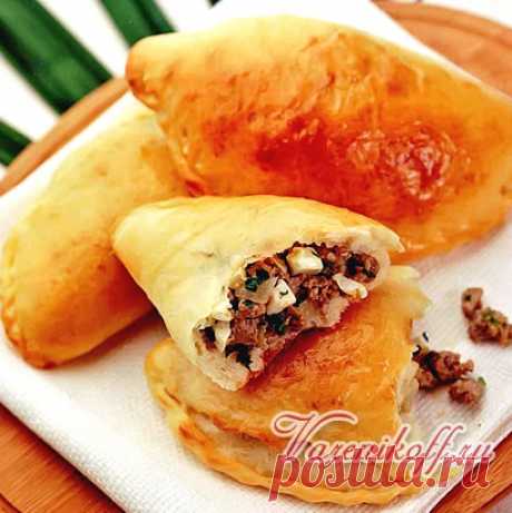Дрожжевые пирожки с мясом