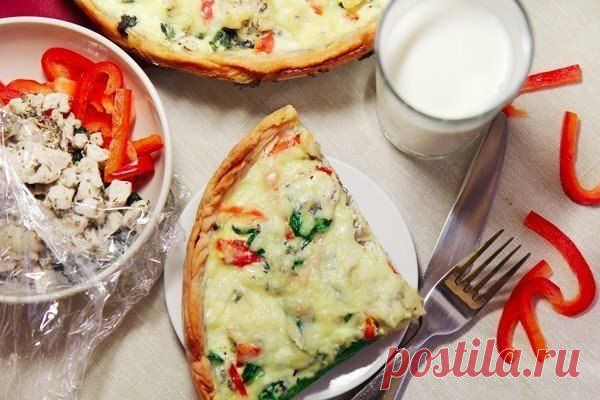 Киш с курицей и шпинатом