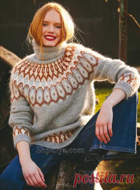 Классический чистошерстяной пуловер с геометрическим орнаментом кокетки, отчасти повторяющимся снизу и на рукавах. Модель выполняется круговыми рядами от горловины.