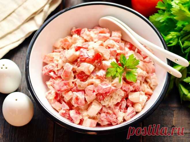 Салат «Розовый коралл» – готовить за 5 минут, всего 3 ингредиента. Вкусный, простой и бюджетный | КУЛИНАРНЫЙ ТЕХНИКУМ | Пульс Mail.ru