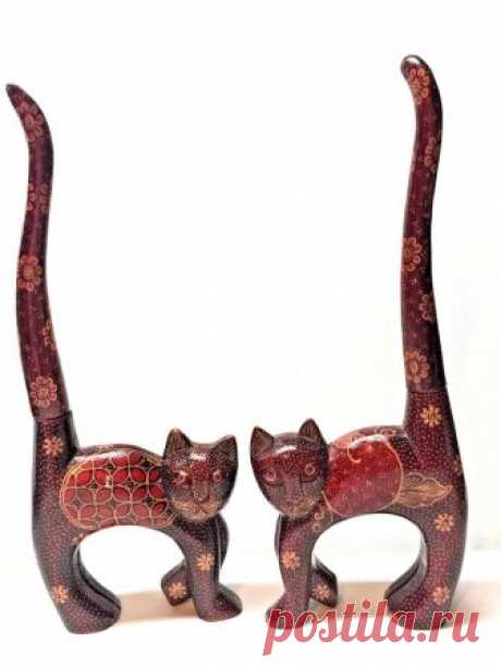 2 x Wooden Kitty Cat Hand Carved Wood Figurine Home Decor Art Painted Statue  | eBay Beautiful hand crafted carved by expert craftsman from Bali. A cute couple. Both of the cats have the cutest face and a great Christmas gift for cat lovers. Material: Painted Wood. Handmade & Painted in: by expert craftsman. | eBay!