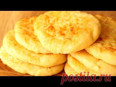 Готовлю НА ЗАВТРАК  БЫСТРУЮ ТВОРОЖНУЮ ВКУСНЯТИНУ. ТВОРОЖНО - СЫРНЫЕ ЛЕПЕШКИ ЗА МИНУТЫ. Без ДРОЖЖЕЙ