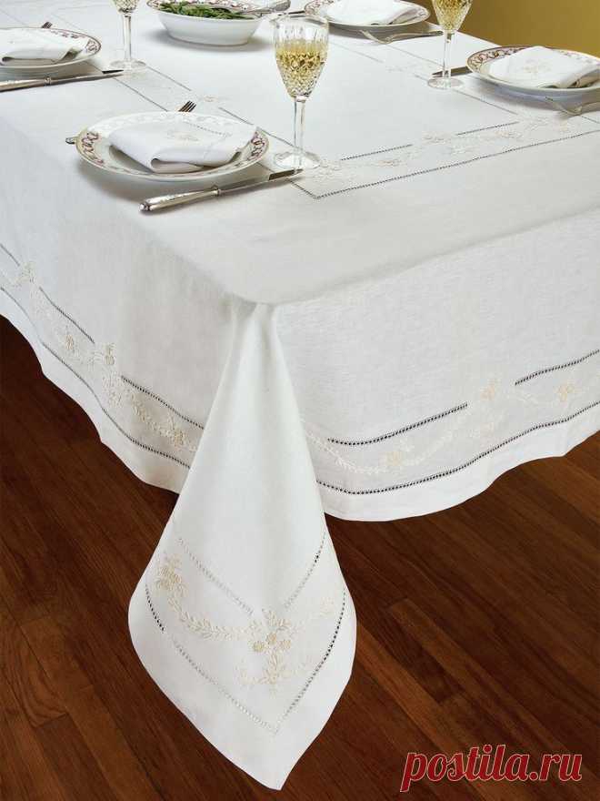 Communion Table Cloth 18 Best Thanksgiving Table Linens Images On Pinterest Table - Resma Furniture communion table cloth baptism ideas jason ashleys babtism baptism party decoration communion table cloth pin by kennia sbia on communion cuates pinterest 20 best laura and sabrina 1 communion images on pinterest first communion table cloth communion table cloth f0efb832bbae335ac11b550c335c6943 720a960 vero pinterest 77 best...