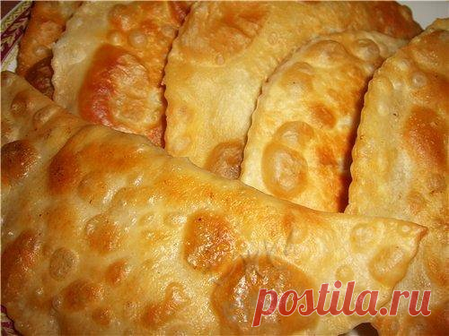 Нюансы приготовления домашних чебуреков