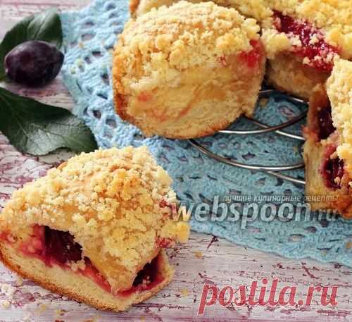 Сливовый пирог с творожной начинкой и штрейзелем