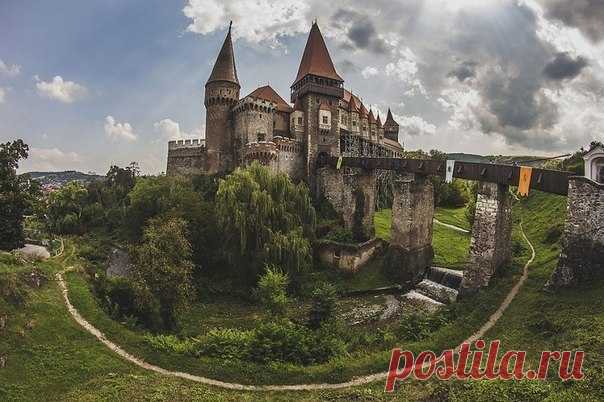 Замок Ворона.Румыния