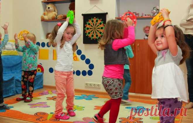 Логоритмика: упражнения для детей 2-3, 3-4, 5-6 лет, песни Е.Железновой
