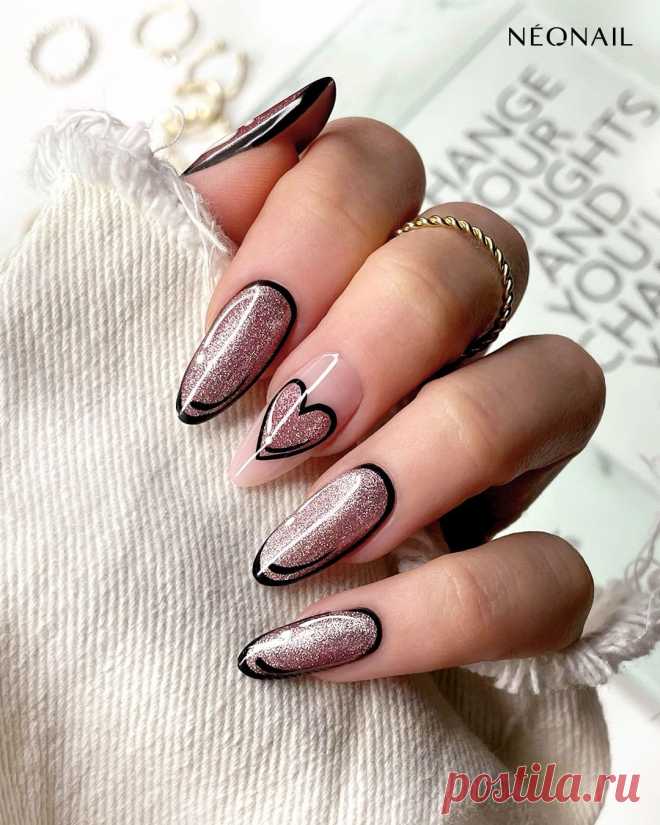 Маникюр кошкой в стиле Comic Nails