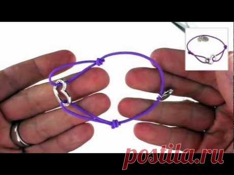 Das Design-/ Bastelset besteht aus einem 1,5mm breiten elastischen Band, einem trendigen Herzanhänger, unserem Logoanhänger sowie einem "Made for you" Schmuc...