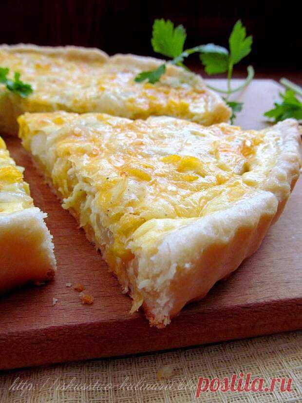 Луковый пирог - Будет вкусно - 13 мая - 43990895847 - Медиаплатформа МирТесен Рецептик этого пирога очень простой, быстрый в приготовлении и совершенно не затратный. А вкус у пирога просто изумительный!!! Вообще, на мой взгляд, луковая выпечка всегда очень вкусная, но этот пирог подкупает доступностью продуктов, которые фактически всегда присутствуют в доме. А еще мне - 13 мая - 43990895847 - Медиаплатформа МирТесен