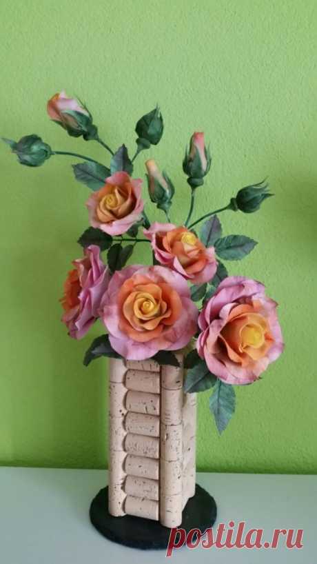 Roses-Bouquet - Cake by Weys Cakes - CakesDecor