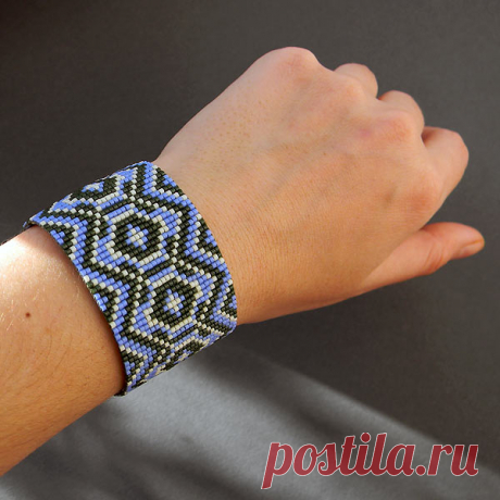 Широкие браслеты из бисера: схемы плетения, примеры