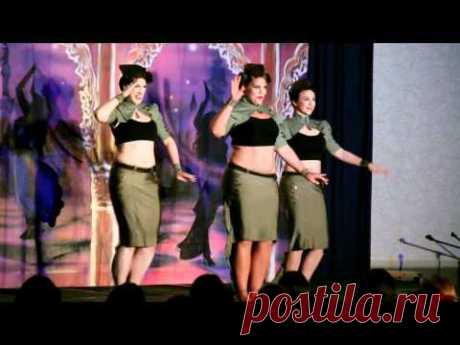 Vintage Military Belly dance Fusion - Daniela &amp; Fleur De Lys- The Andrew Sisters