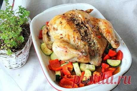 Курица, фаршированная гречкой - рецепт с пошаговыми фото | Меню недели