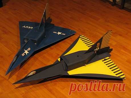 Модель самолёта Convair XF2Y «Sea Dart» - Морской дротик Здравствуйте , уважаемые авиамоделисты. Из-за пандемии, сижу дома, строю очередные авиамодели и у меня возникло ощущение, что я чего-то вам не досказал в своих статьях. Ну, конечно! Я не рассказал о модели самолёта Convair XF2Y «Sea Dart»,с чего всё началось, на основе которой я и многие
