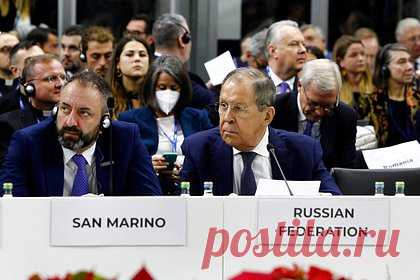 В ОБСЕ навали исчерпанным разговор об исключении России. Разговор об исключении России из ОБСЕ на данный момент себя исчерпал. Об этом заявил действующий председатель организации, глава МИД Северной Македонии Буяр Османи. По его словам принцип консенсуса, примененный в случае с Югославией, не сработает в нынешних обстоятельствах, поскольку внутри ОБСЕ существуют разногласия.