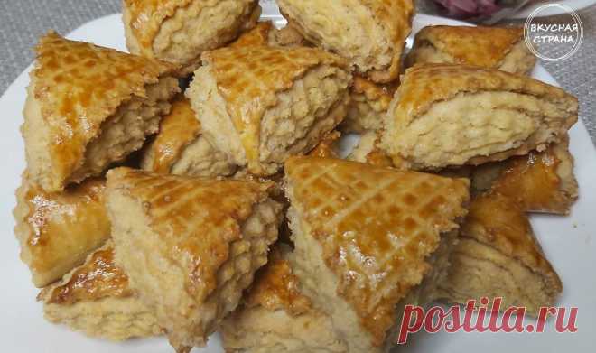 Рецепт вкусной выпечки. Готовим гату Гата или кята – это распространенная армянская, азербайджанская и восточная сладость. Вот эту замечательную выпечку и приготовим.
