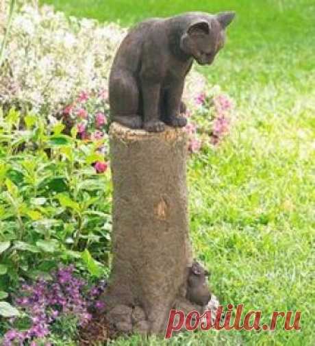 Amazon.com: Bronze-Colored Cat and Mouse Sculpture Made of Weatherproof Resin: Patio, Lawn & Garden
