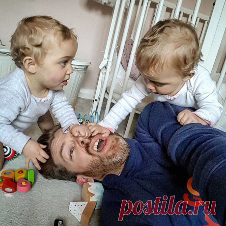 Папа четырех дочек покорил Instagram ироничным блогом о трудностях родительского быта - Pics.Ru