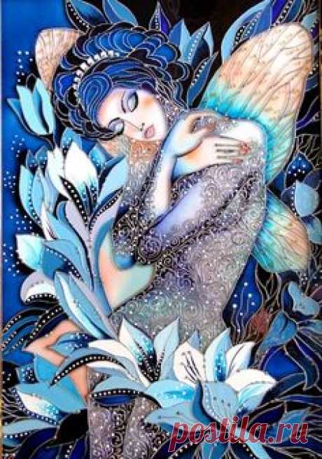 The blue sparkles on the fairy and in the background make the painting look astonishing!