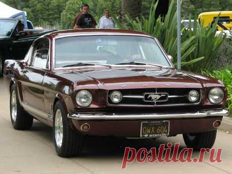 1965 Ford Mustang Fastback  Explore V8 Power's photos on Flickr. V8 Power has uploaded 2169 photos to Flickr.