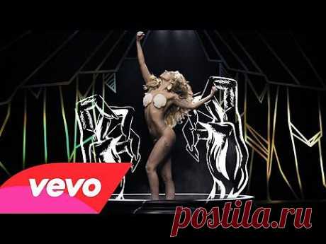 Lady Gaga - Applause (Official) - YouTube