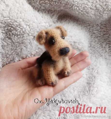 PDF Эрдельтерьер. FREE amigurumi crochet pattern. Бесплатный мастер-класс, схема описание для вязания амигуруми крючком. Игрушки своими руками! Собака, собачка, пёс, dog, puppy, cachorro, perro, cachorrinho, chien, hund, welpe, 子犬, 犬, pies. #амигуруми #amigurumi #amigurumidoll #amigurumipattern #freepattern #freecrochetpatterns #crochetpattern #crochetdoll #crochettutorial #patternsforcrochet #вязание #вязаниекрючком #handmadedoll #рукоделие #ручнаяработа #pattern #tutorial #häkeln #amigurumis