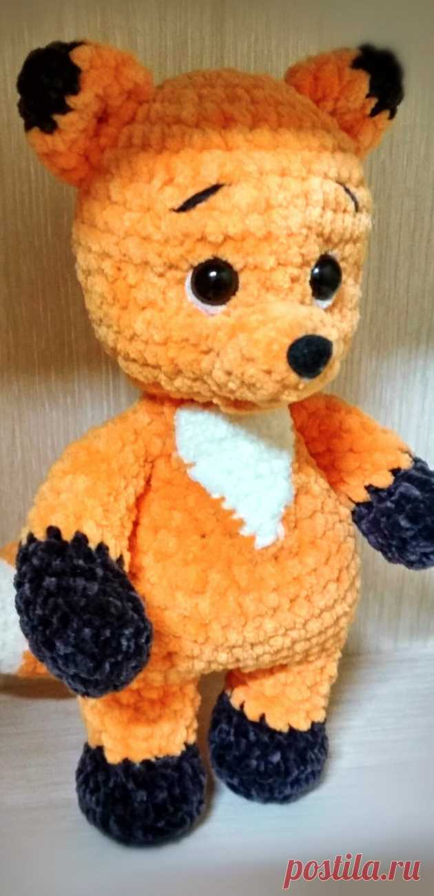 PDF Плюшевый Лисёнок крючком. FREE crochet pattern; Аmigurumi animal patterns. Амигуруми схемы и описания на русском. Вязаные игрушки и поделки своими руками #amimore - Лиса, лисица, лисёнок из плюшевой пряжи, плюшевая лисичка.