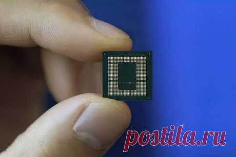 Представлена замена eSIM в смартфонах. Американская компания Qualcomm представила замену для классических сим-карт и eSIM. В корпорации заявили, что в ее новый флагманский процессор Snapdragon 8 Gen 2 встроена iSIM — плата, на которую может быть записана информация о сотовых тарифах. Таким образом, устройство позволит заменить eSM.