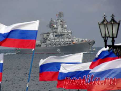 Откуда пошел российский флаг?
