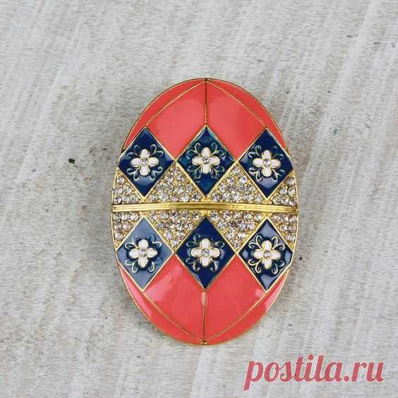 Seasons Jewelry - Retail
из Seasons Jewelry - Retail   Faberge Egg Pin/ Pendant   |  Pinterest: инструмент для поиска и хранения интересных идей