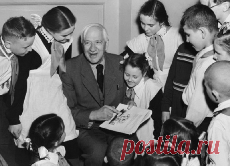 «Страдания „Мойдодыра“». За что травили Корнея Чуковского?