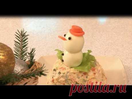 Как сделать снеговика из яиц