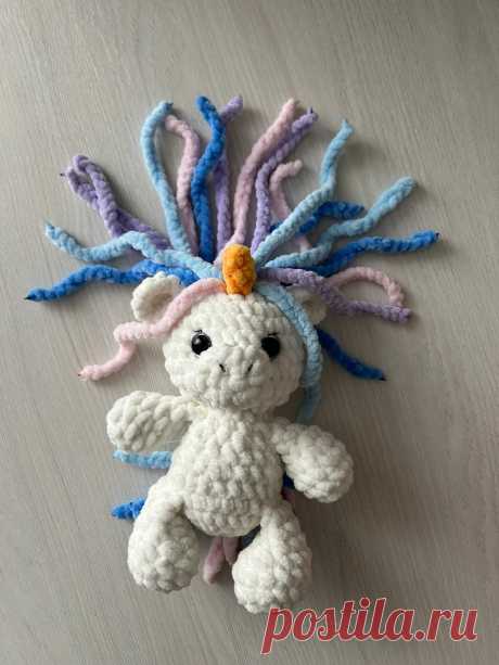 PDF Единорожка Маргошка крючком. FREE crochet pattern; Аmigurumi toy patterns. Амигуруми схемы и описания на русском. Вязаные игрушки и поделки своими руками #amimore - плюшевый единорог, единорожка из плюшевой пряжи.