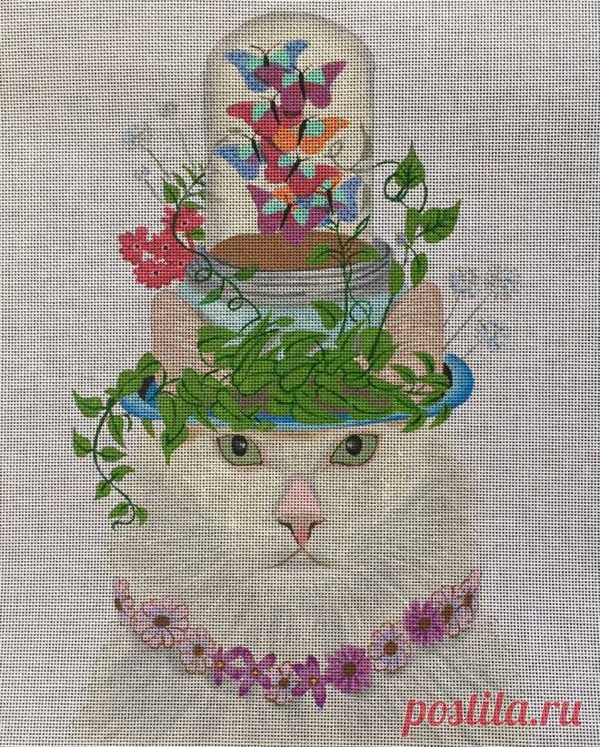FF-013 White Cat with Butterfly Jar 11 x 13 18 mesh