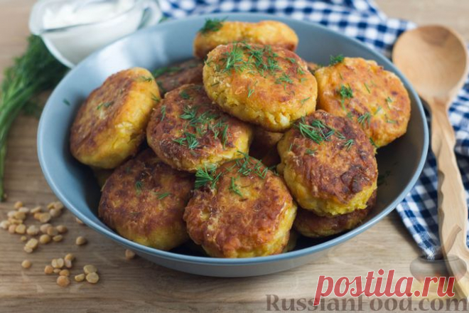 Рецепт: Гороховые котлеты с капустой на RussianFood.com