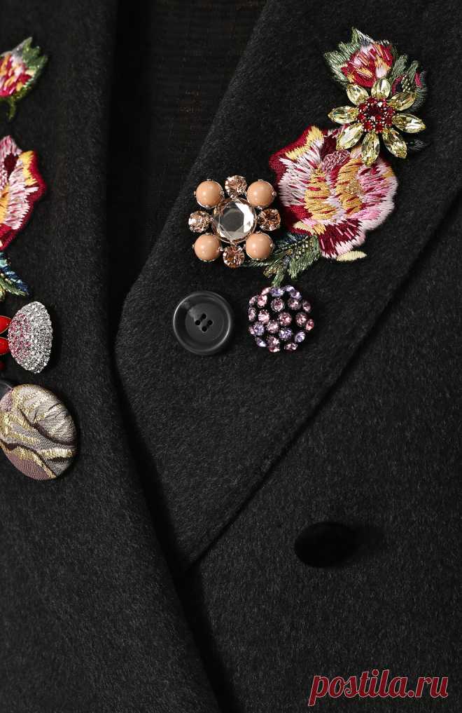 Шерстяное пальто с контрастной отделкой DOLCE & GABBANA серого цвета — купить за 219000 руб. в интернет-магазине ЦУМ, арт. 0102/F0T06Z/FU3A1