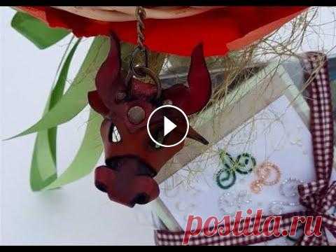3D объёмный брелок из кожи - Голова Быка. Сборка на хольнитены. Сборка брелоков из кожи на хольнитены. По шаблонам я сделала несколько вариантов сборки и на прямом эфире получилось создать ещё один способ, и он ока...