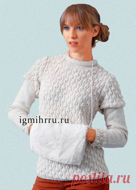 Белый пуловер с шишечками, из мягкой теплой пряжи бэби альпака. Вязание спицами