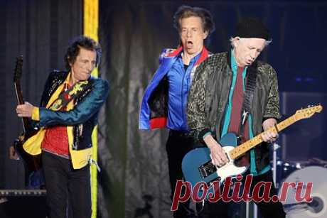 The Rolling Stones запишет альбом с Полом Маккартни и Ринго Старром. Британская группа The Rolling Stones собирается записать альбом с двумя оставшимися в живых экс-участниками группы The Beatles Полом Маккартни и Ринго Старром. Отмечается, что Маккартни уже записал несколько партий на бас-гитаре в ряде треков для грядущего проекта The Rolling Stones.