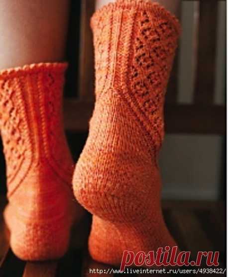 Вязаные носки «Изабелла д’Эсте».