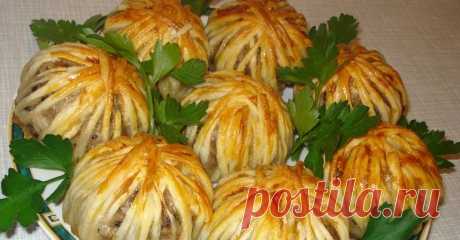 Вкуснятина из фарша за 15 минут: мясные клубочки в слоеном тесте у гостей на первом месте
