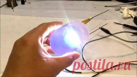 Как сделать огромный светодиод LED А вы когда-нибудь держали в руках огромный светодиод, размером с человеческий кулак? Конечно же нет, потому что таких не существует. Я покажу как сделать такую оригинальную вещицу своими руками. Это LED светодиод будет точно похож на своего мелкого брата, за исключением того, что яркость свечения